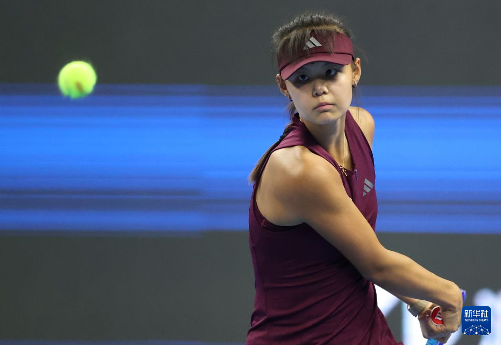 中网：孙心然首轮晋级